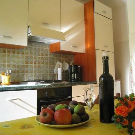 Laura Garten-ferienwohnung * Colico